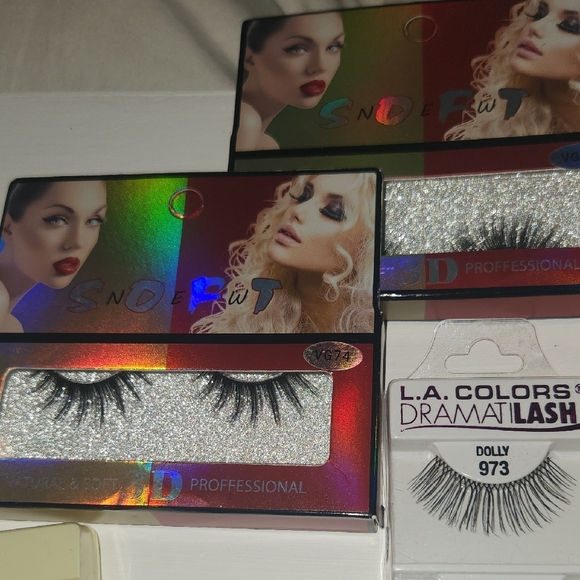 Revlon Define Eyelashes - Black - Picture 6 of 6